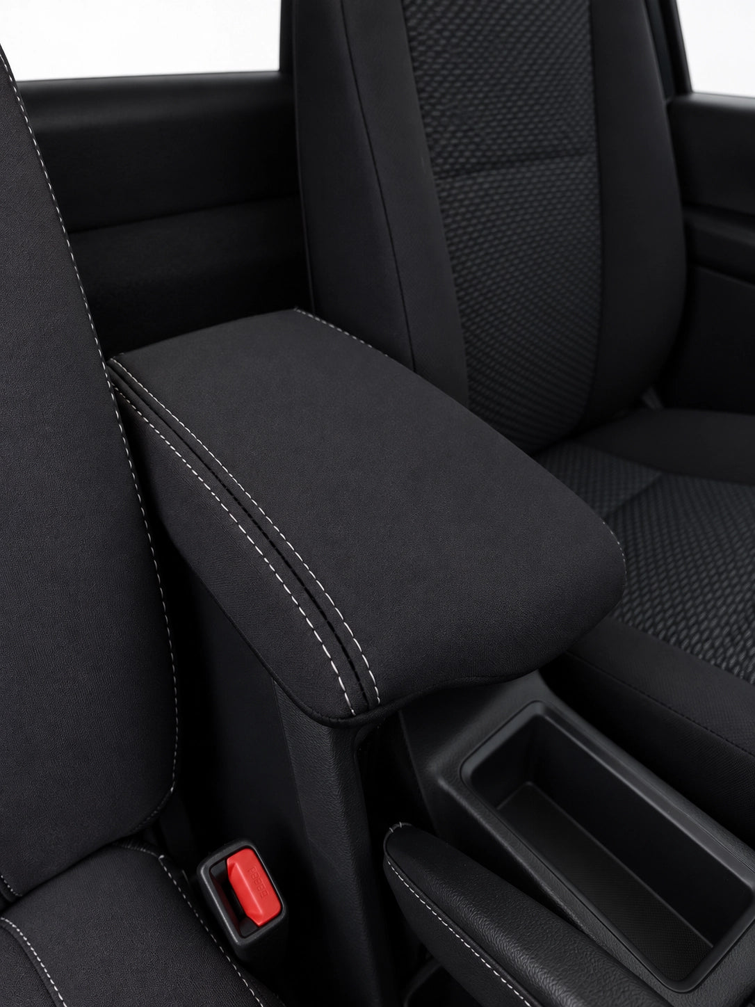 Isuzu Dmax RG Single Cab neoprene car seat covers view of center console