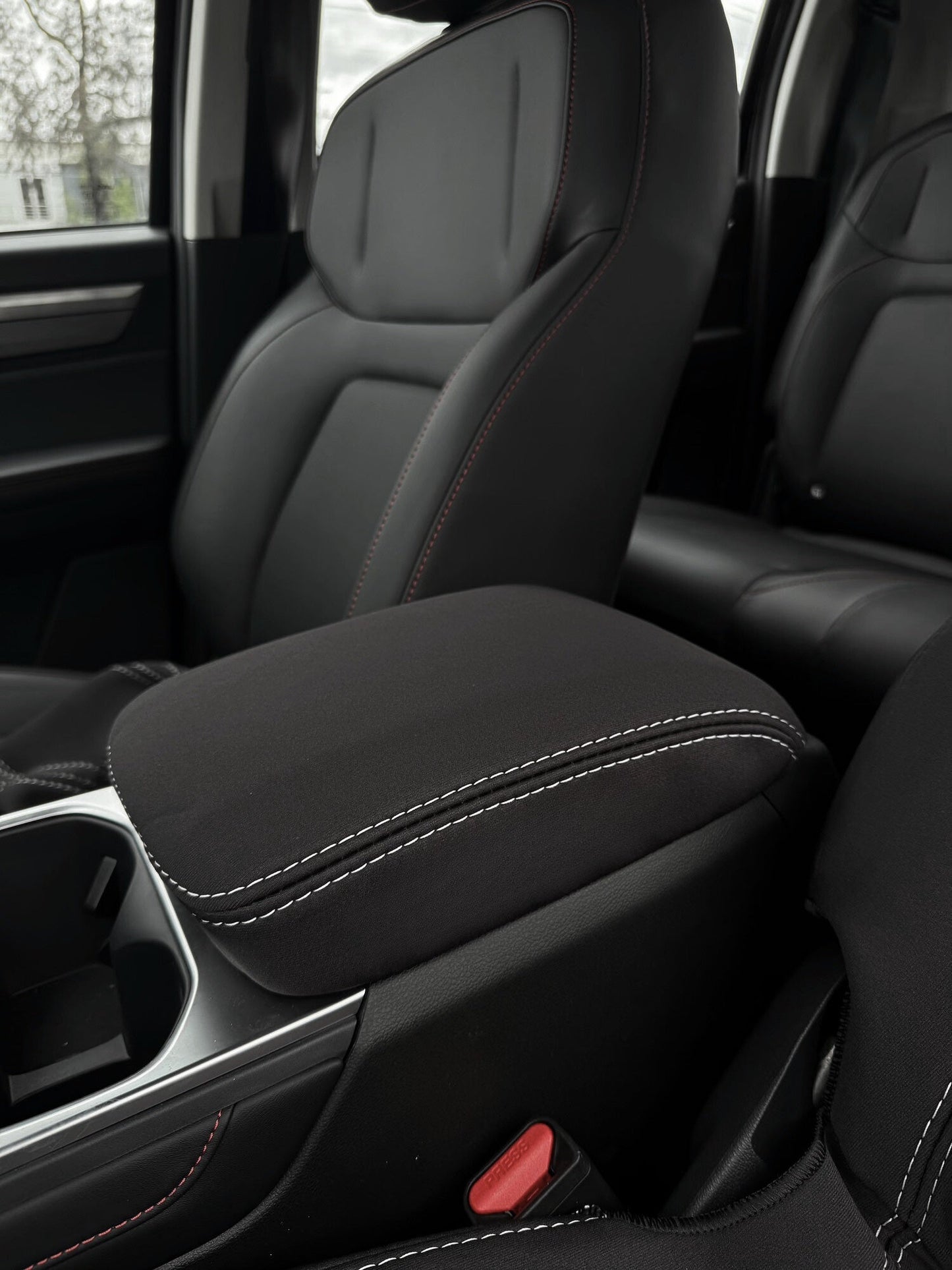 JAC T9 Neoprene Car Seat Covers - Global Automotive Accessories