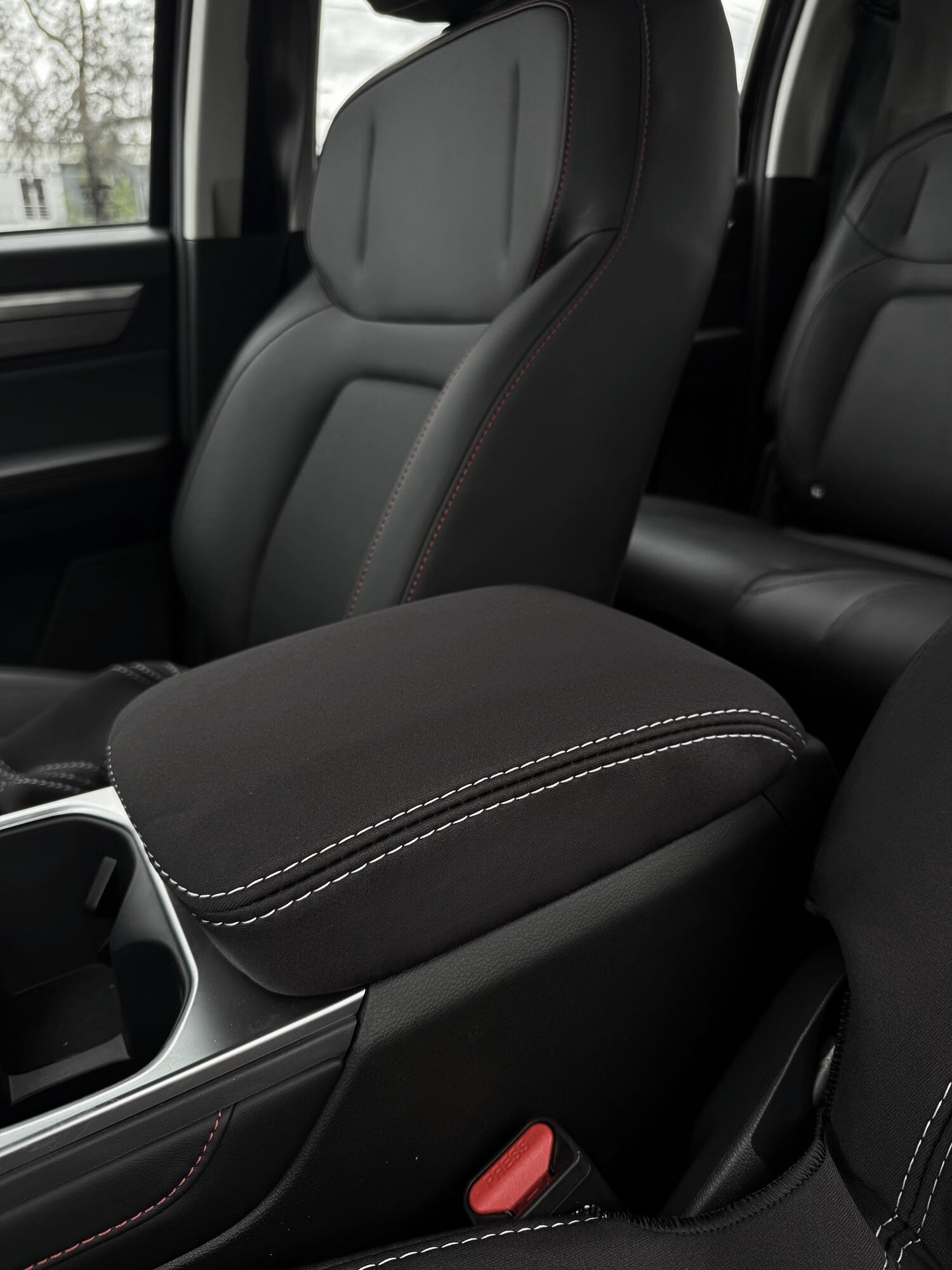 JAC T9 Neoprene Car Seat Covers - Global Automotive Accessories