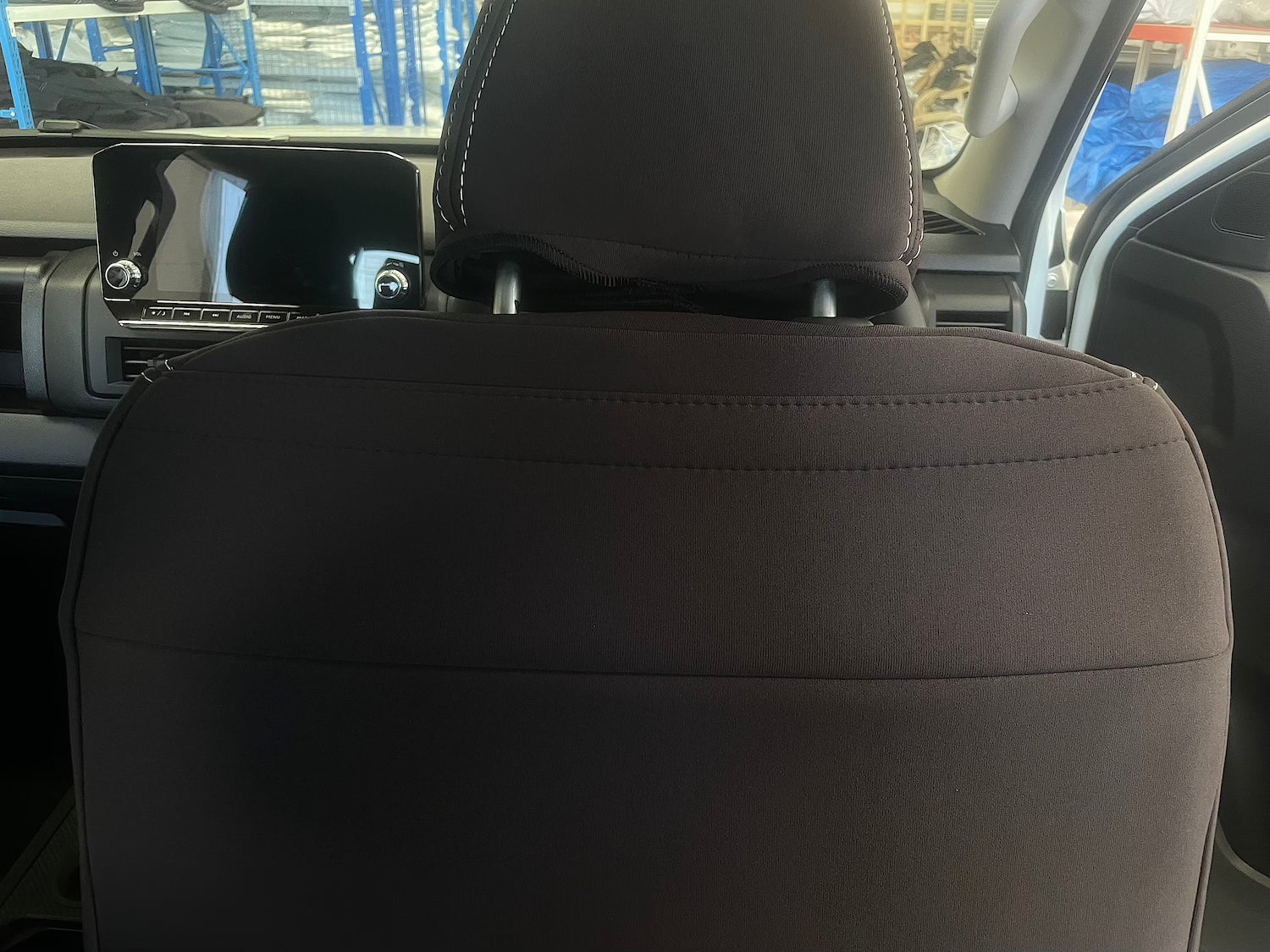 mitsubishi-mv-trion-neoprene-car-seat-covers-5