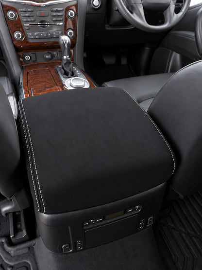 Nissan Patrol Y62 STL TI rear view of centre console cover