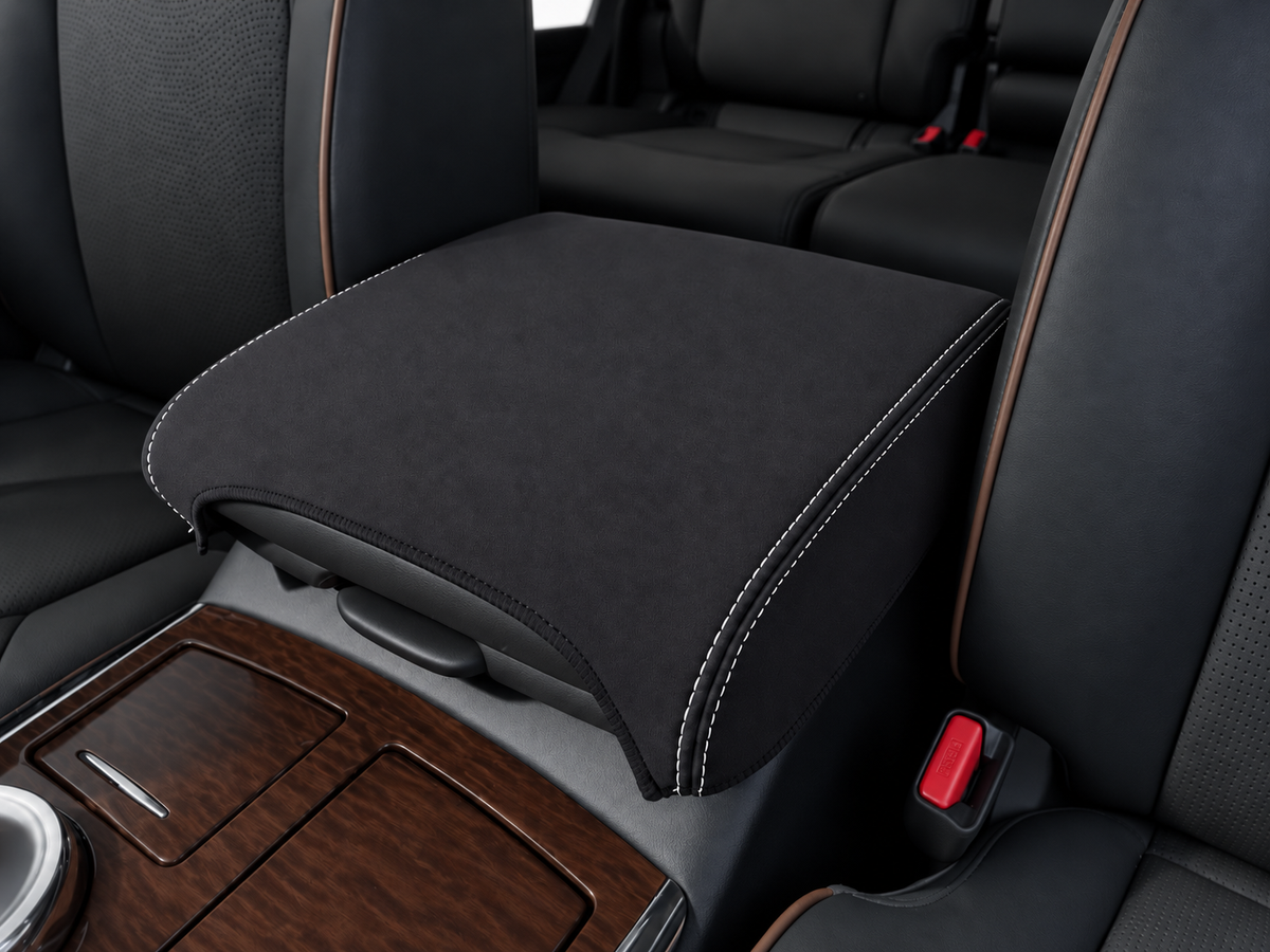 Nissan Patrol Y62 TIL front view of centre console cover