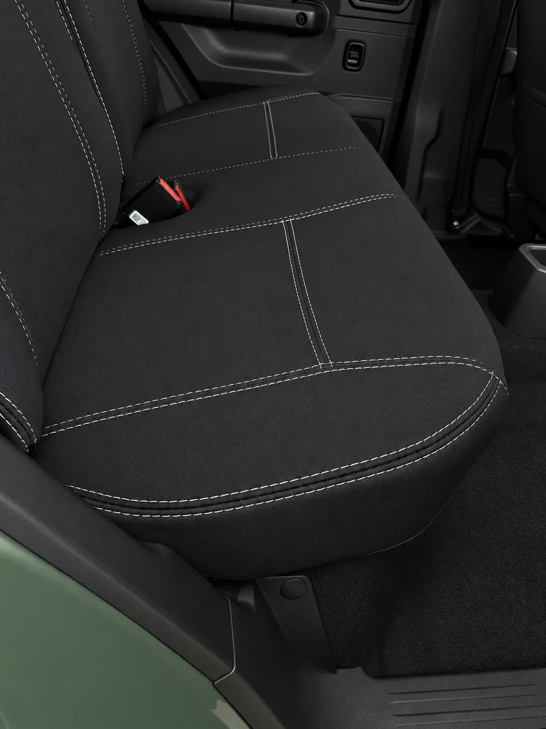 Suzuki Jimny 4th Gen Gj 5 DOOR Neoprene car seat covers view of second row cushion