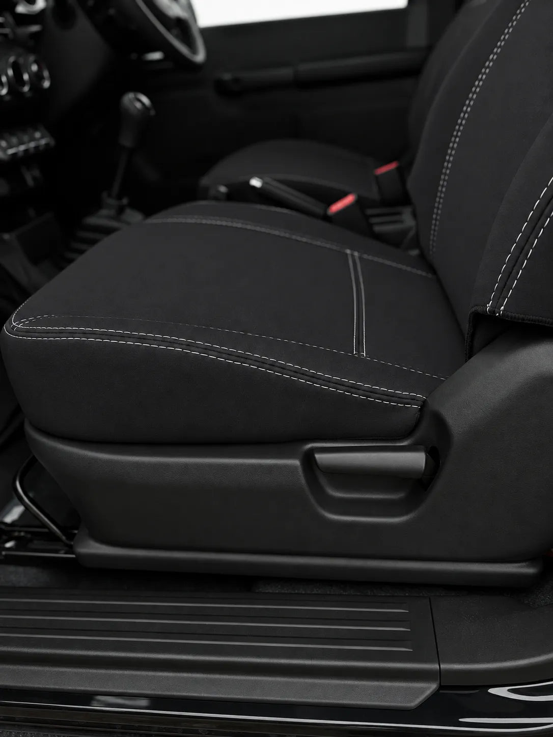 Suzuki Jimny 4th Gen Gj 5 DOOR Neoprene car seat covers view of front seat cushion