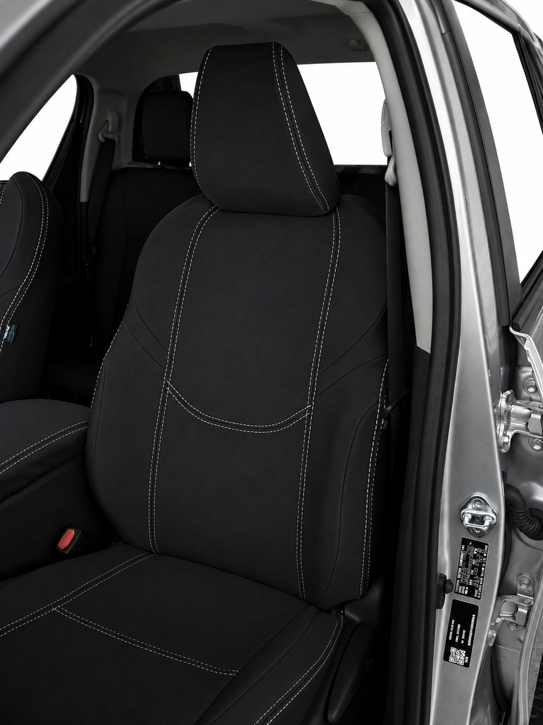 Toyota Hilux N90 SR neoprene car seat covers view of front seat