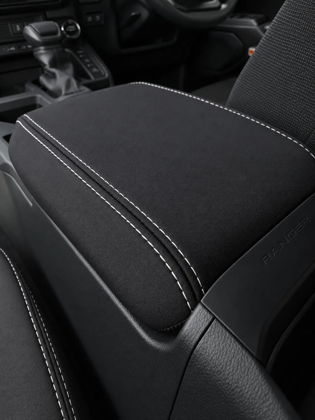 Toyota Landcruiser Prado 250 Series Kakadu neoprene car seat covers view of center console