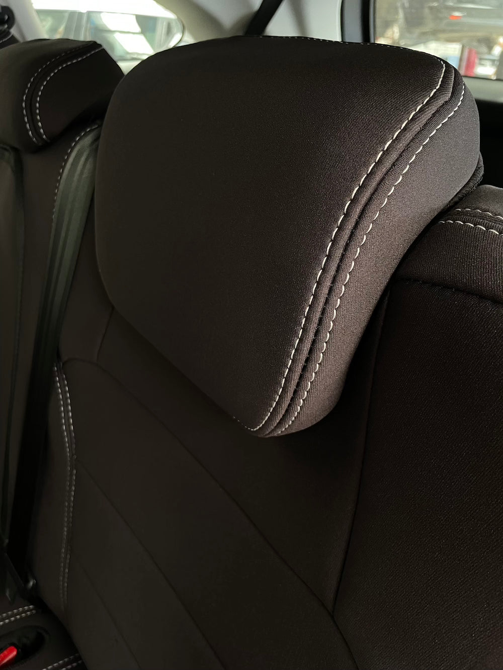 Isuzu MU-X RJ Neoprene Car Seat Covers - Global Automotive Accessories