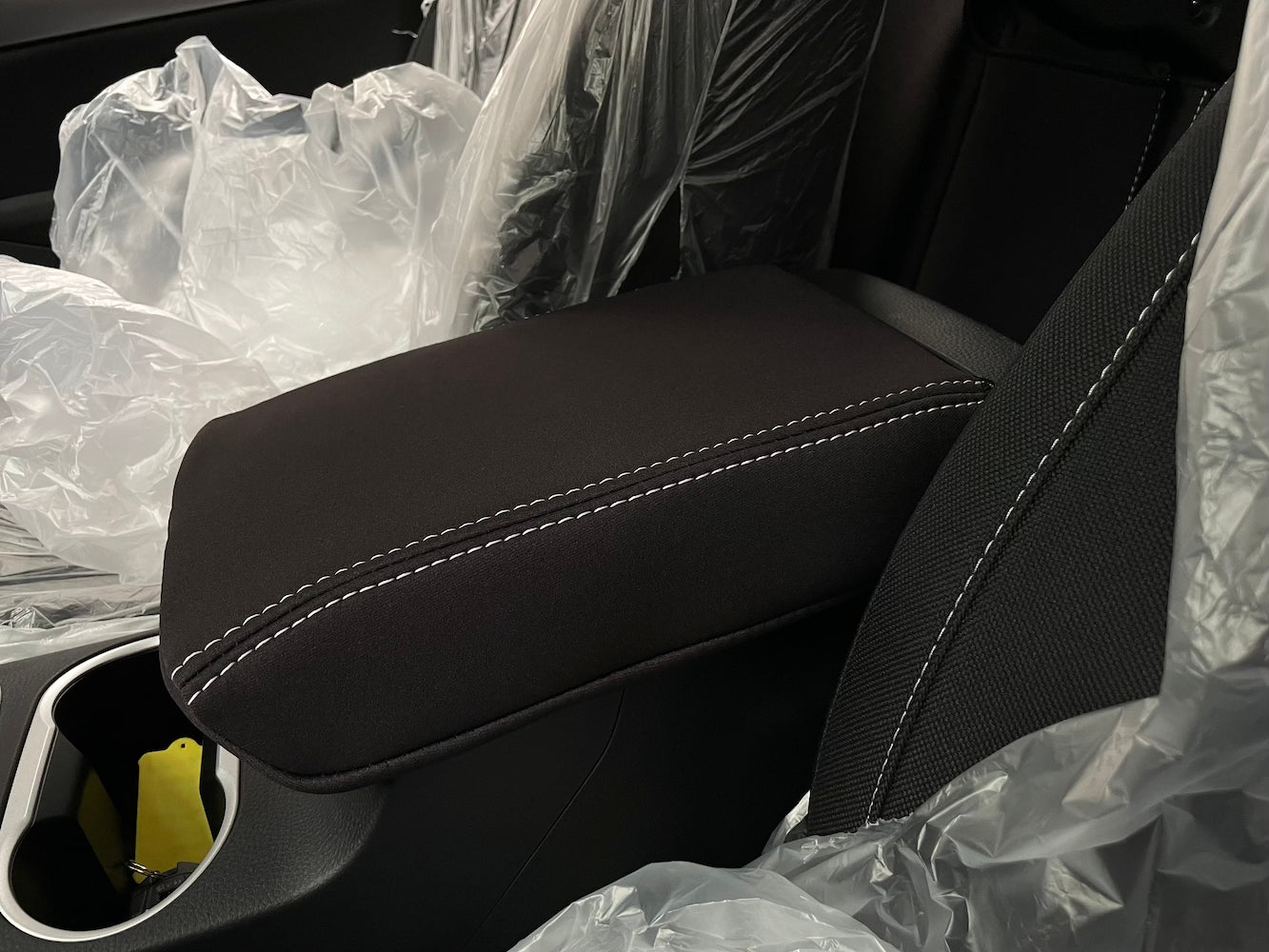 Isuzu MU-X RJ Neoprene Car Seat Covers - Global Automotive Accessories