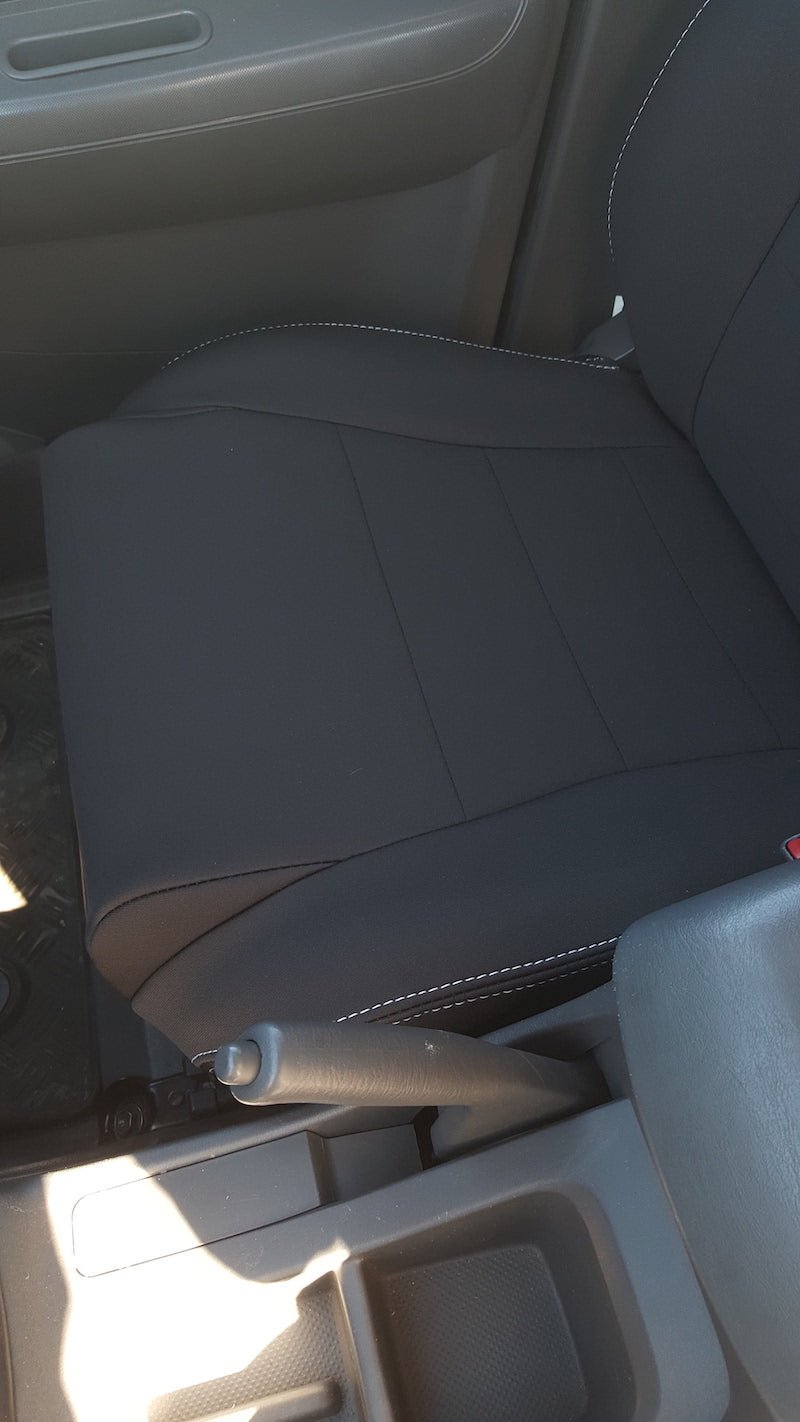 Toyota Hilux N70 without airbags Neoprene Car Seat Covers - Global Automotive Accessories